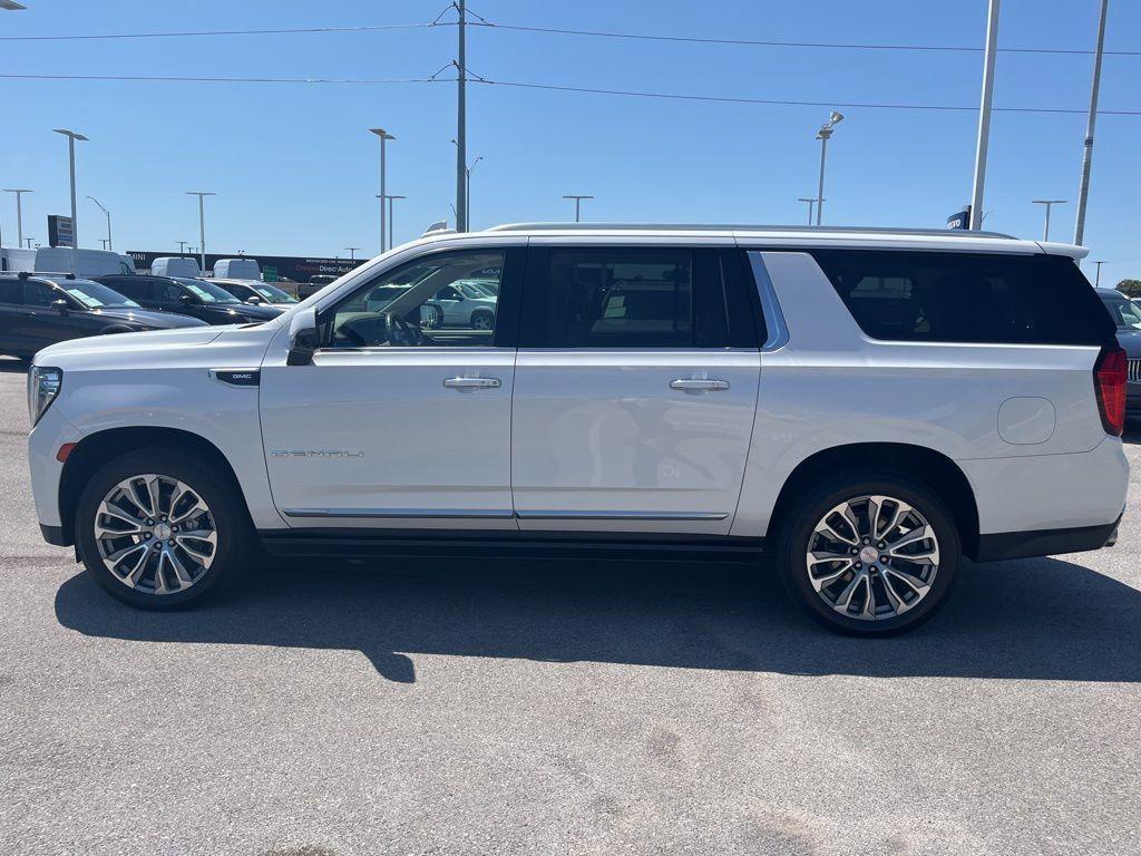 used 2021 GMC Yukon XL car, priced at $49,400
