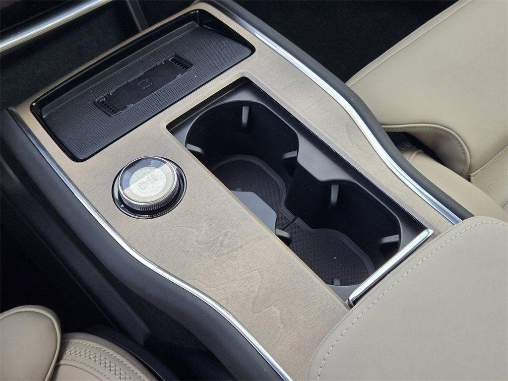 new 2025 Volvo EX90 car, priced at $83,105
