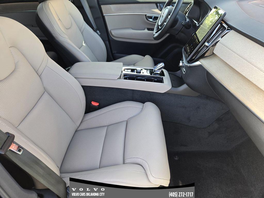new 2026 Volvo XC90 car, priced at $76,570