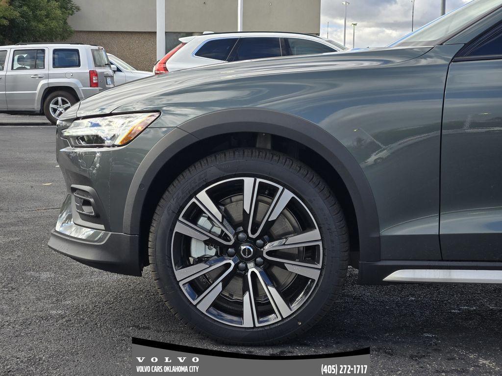 new 2026 Volvo V60 Cross Country car, priced at $61,770