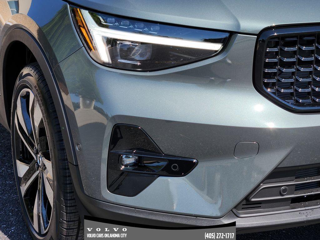 new 2026 Volvo XC40 car, priced at $49,025