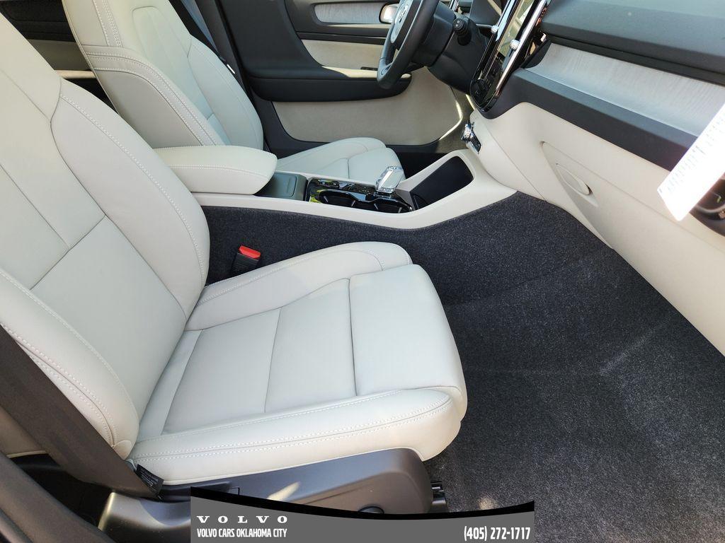 new 2026 Volvo XC40 car, priced at $49,025
