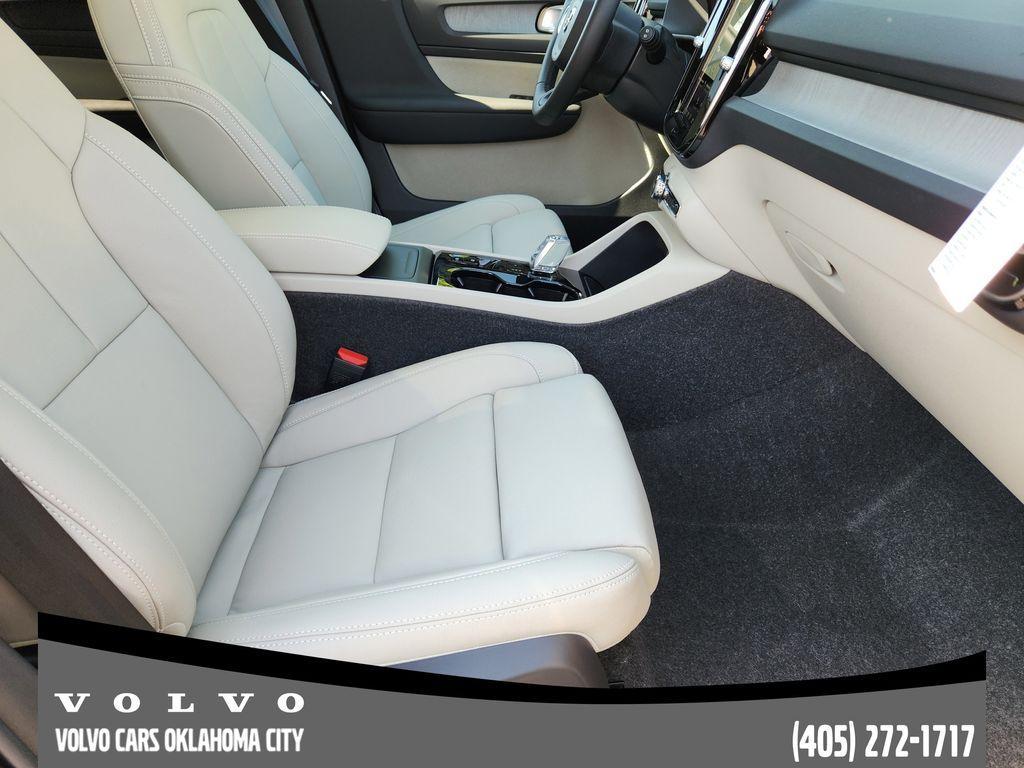 new 2026 Volvo XC40 car, priced at $49,025