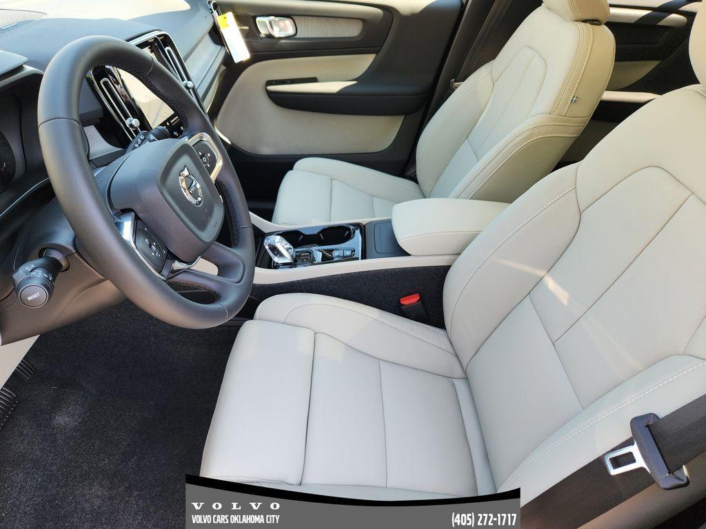 new 2026 Volvo XC40 car, priced at $49,025