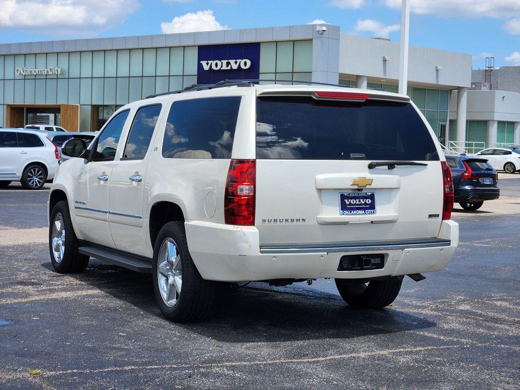 used 2012 Chevrolet Suburban car, priced at $9,500