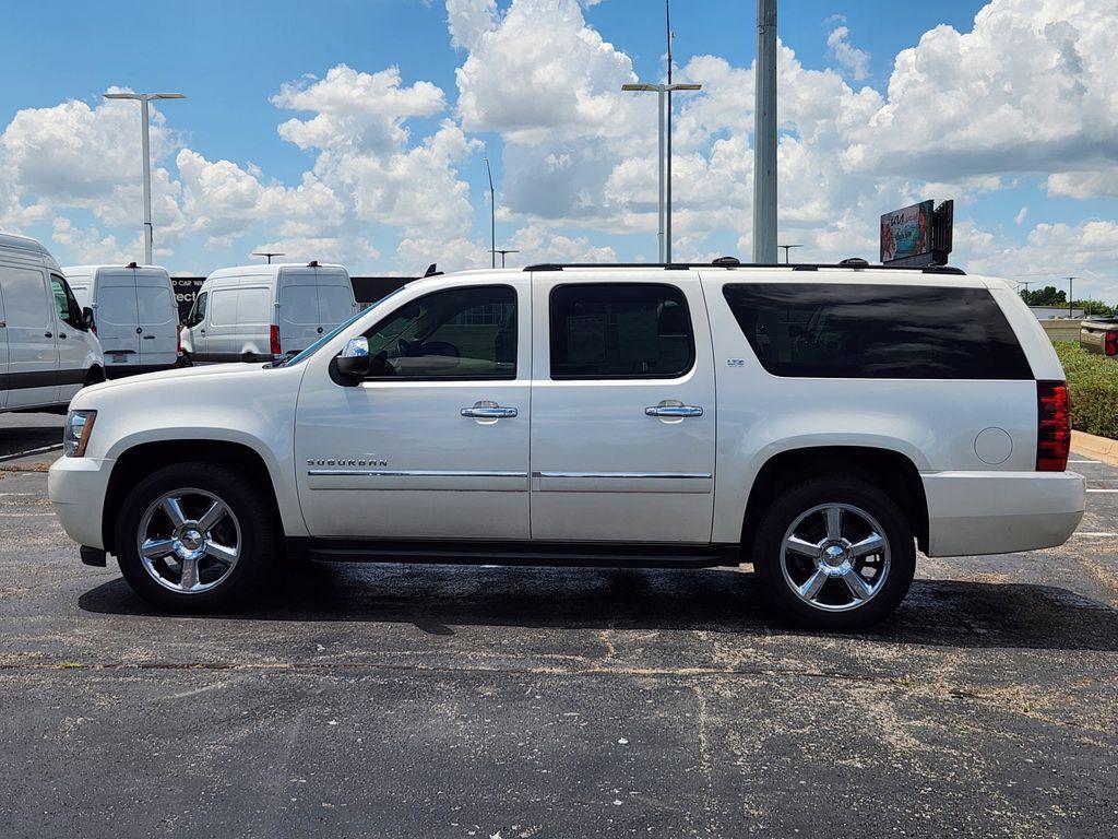 used 2012 Chevrolet Suburban car, priced at $9,500