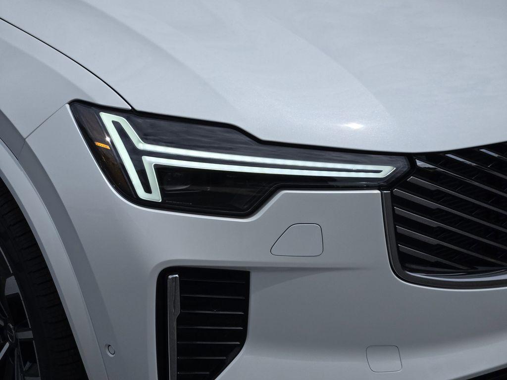 new 2026 Volvo XC90 car, priced at $69,445