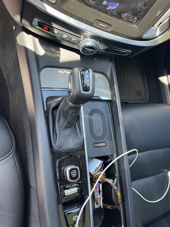 used 2021 Volvo V60 Cross Country car, priced at $31,000