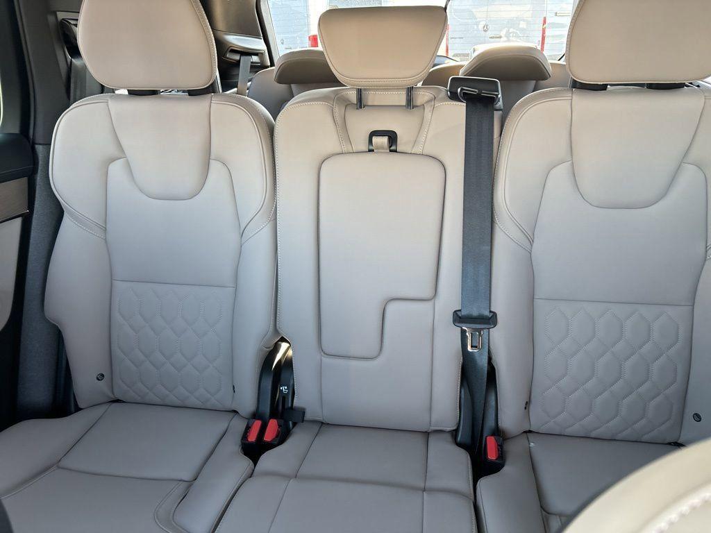 new 2025 Volvo XC90 Plug-In Hybrid car, priced at $78,805