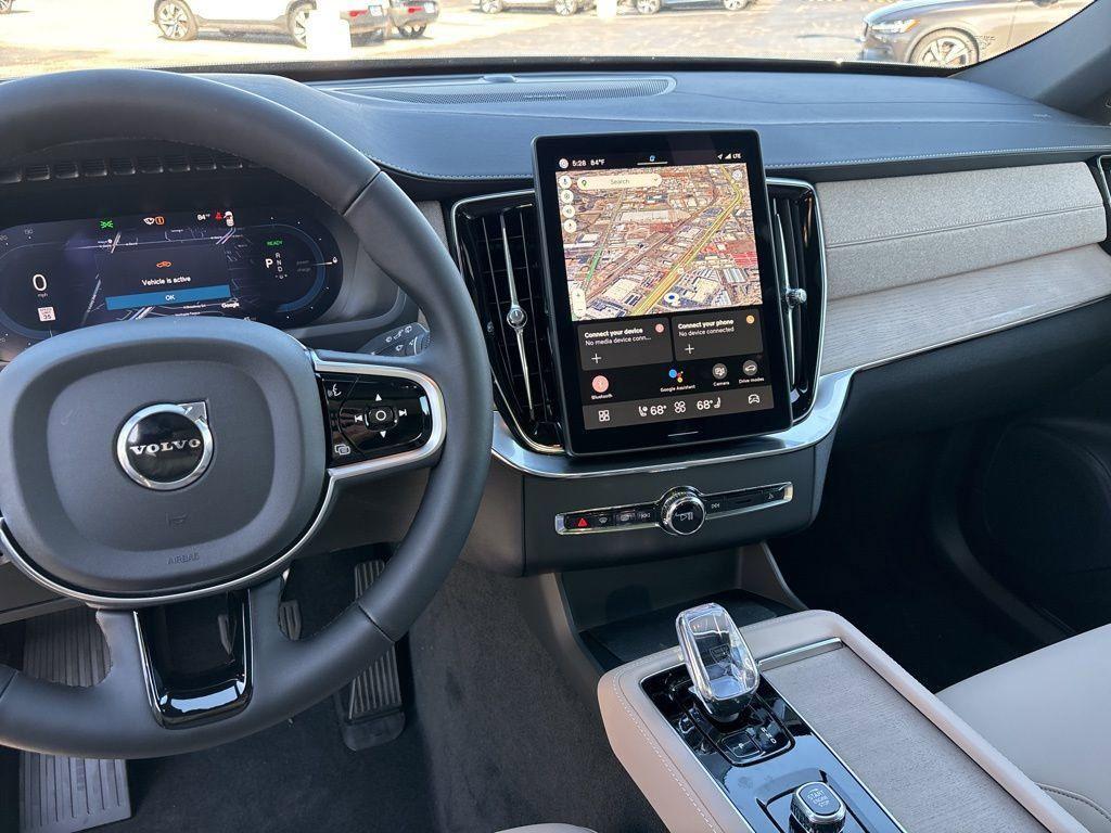 new 2025 Volvo XC90 Plug-In Hybrid car, priced at $78,805