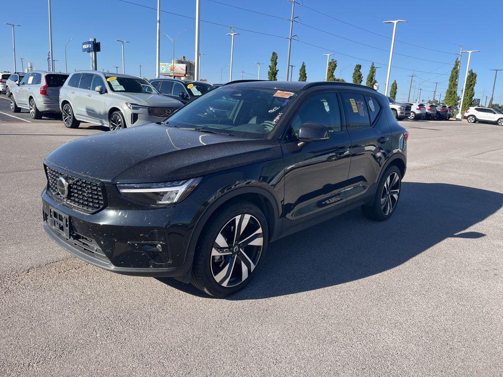 used 2025 Volvo XC40 car, priced at $33,900