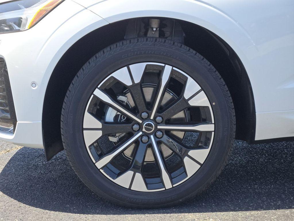 new 2026 Volvo XC60 car, priced at $57,575
