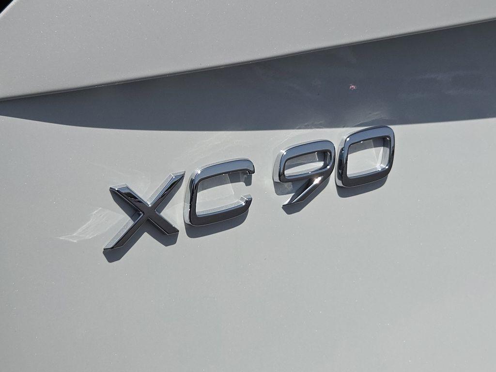 new 2026 Volvo XC90 car, priced at $65,455