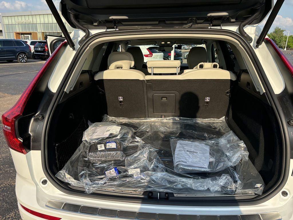 new 2025 Volvo XC60 Plug-In Hybrid car, priced at $66,260