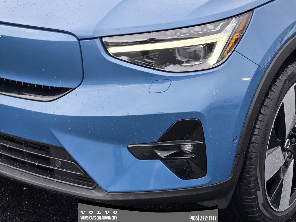 used 2023 Volvo C40 Recharge Pure Electric car, priced at $30,500