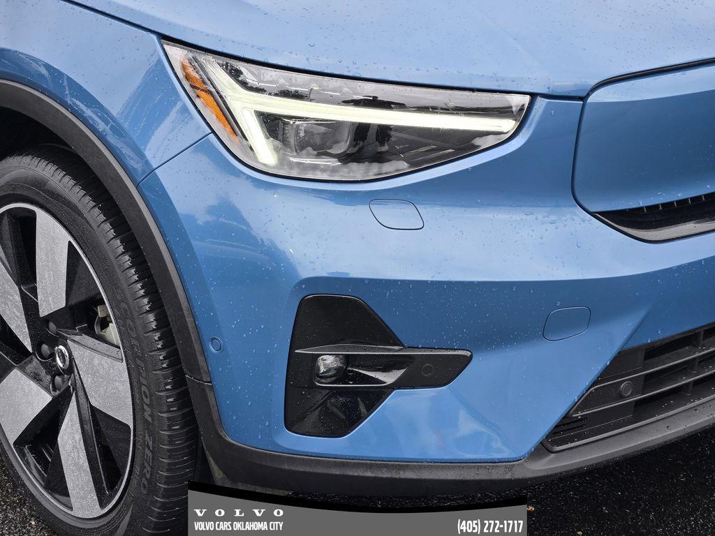 used 2023 Volvo C40 Recharge Pure Electric car, priced at $30,500