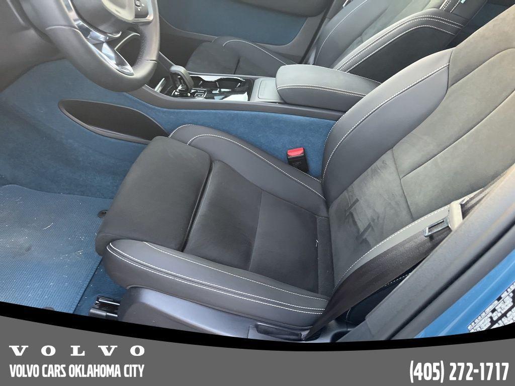 used 2023 Volvo C40 Recharge Pure Electric car, priced at $31,400