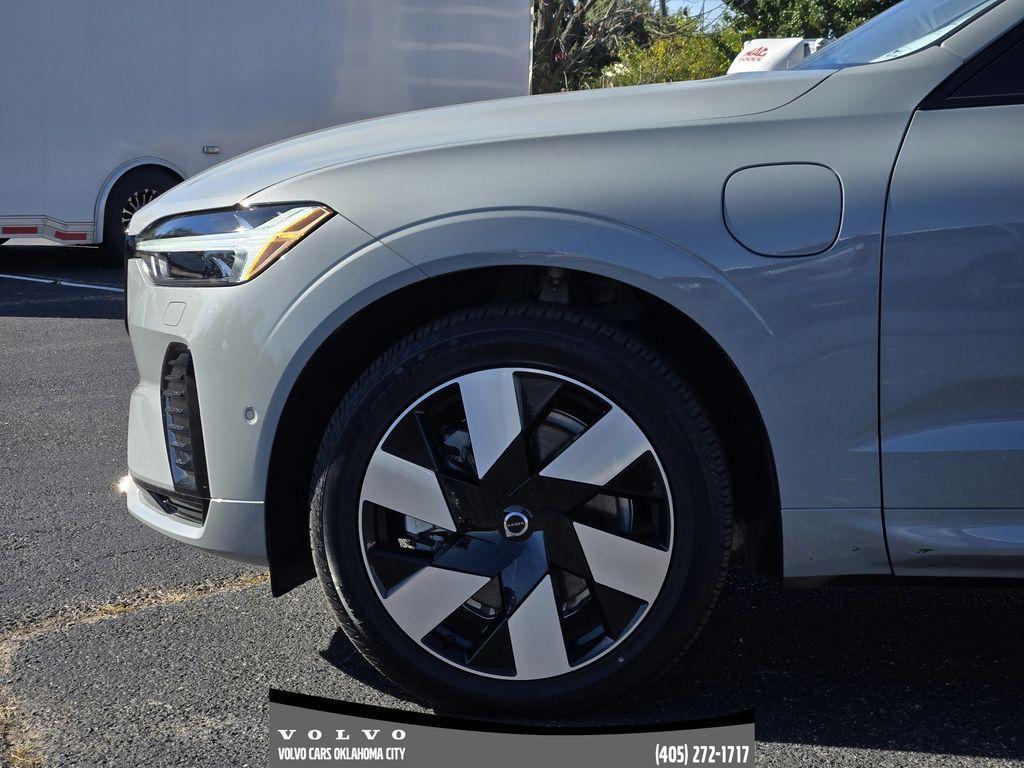used 2025 Volvo XC60 Plug-In Hybrid car, priced at $51,000