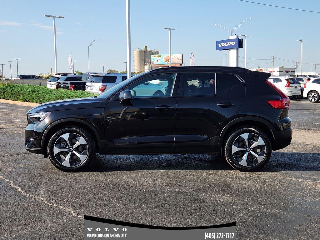 used 2025 Volvo XC40 car, priced at $37,400