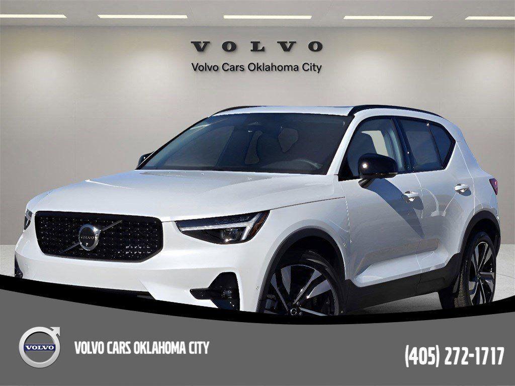 used 2025 Volvo XC40 car, priced at $50,189
