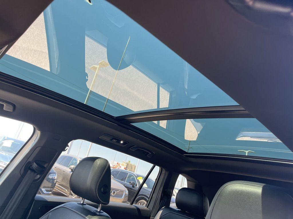 used 2022 Volkswagen Tiguan car, priced at $16,500