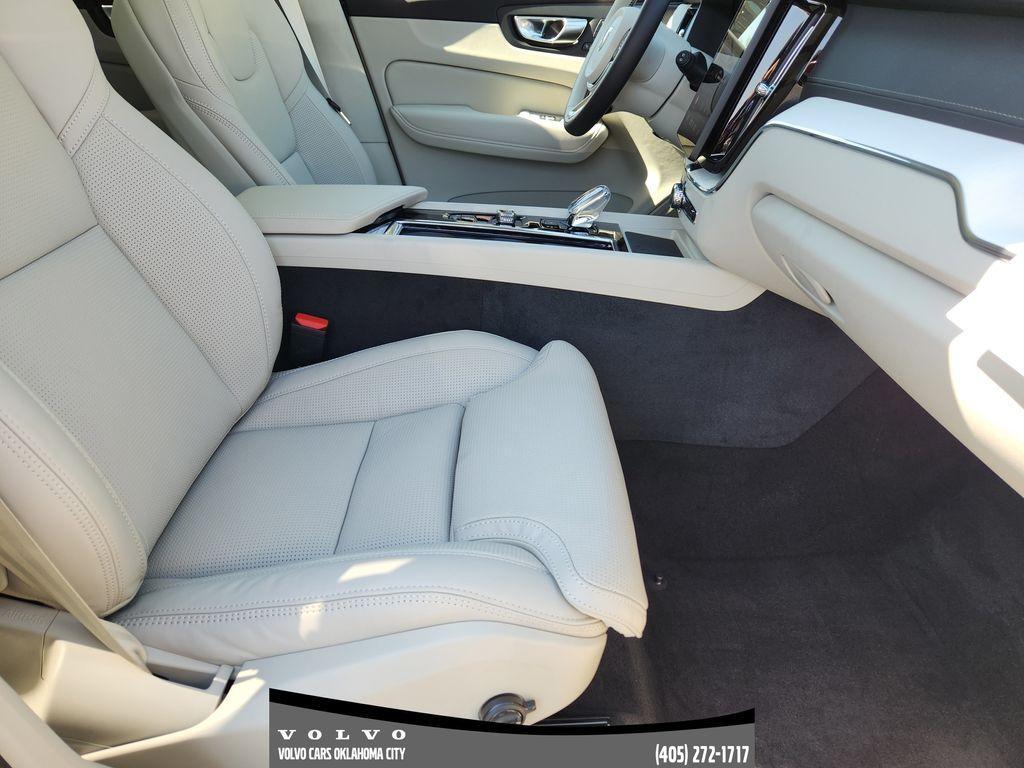 new 2026 Volvo XC60 car, priced at $65,370