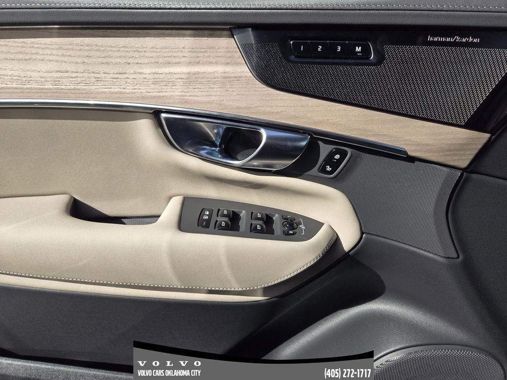 new 2026 Volvo XC90 car, priced at $72,820