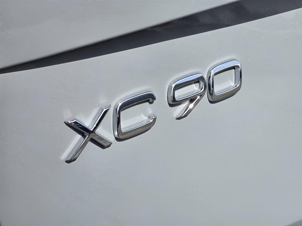 new 2025 Volvo XC90 Plug-In Hybrid car, priced at $79,155