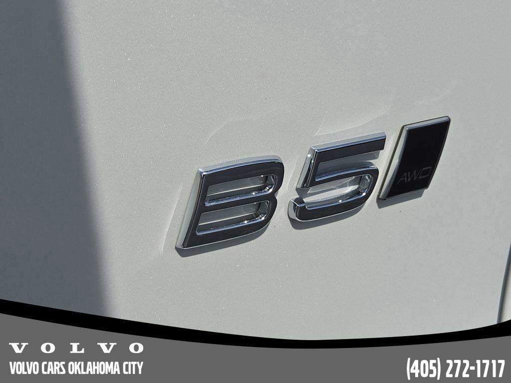 new 2026 Volvo XC40 car, priced at $50,150