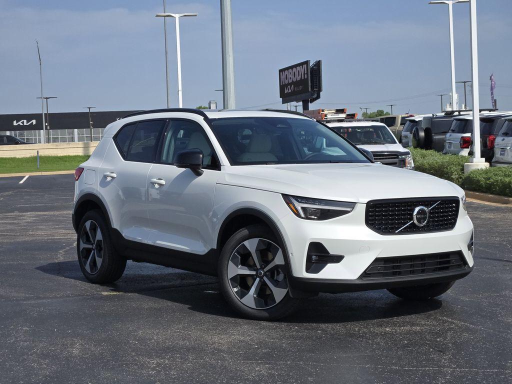 new 2026 Volvo XC40 car, priced at $50,150