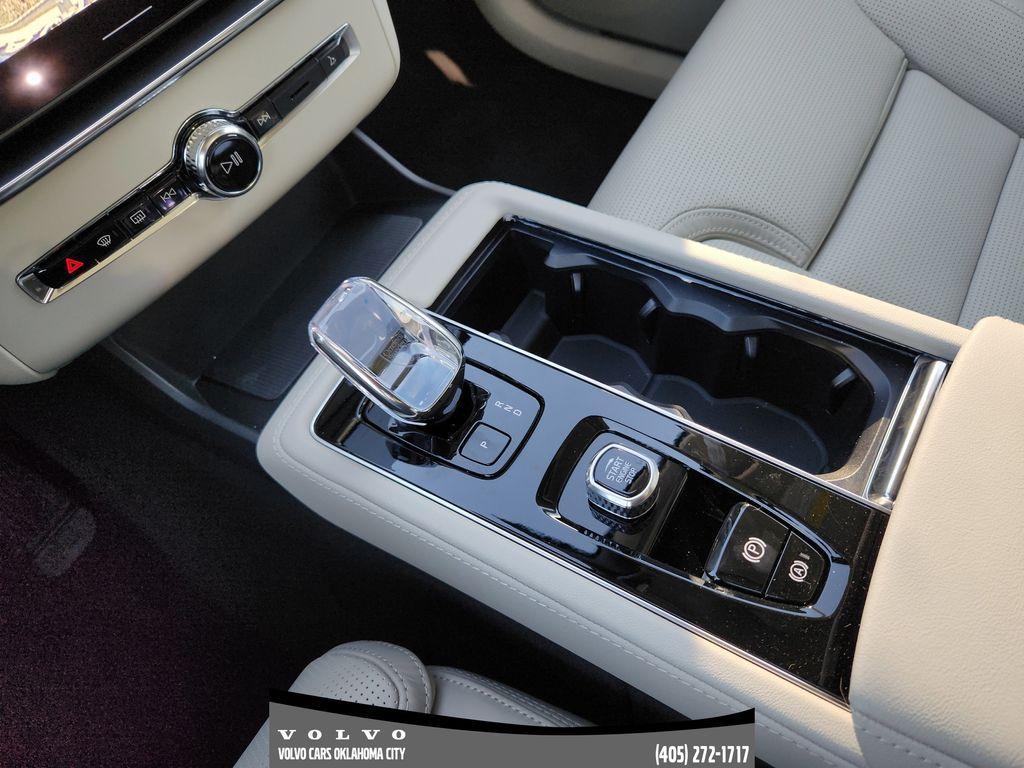 new 2026 Volvo XC90 car, priced at $76,150