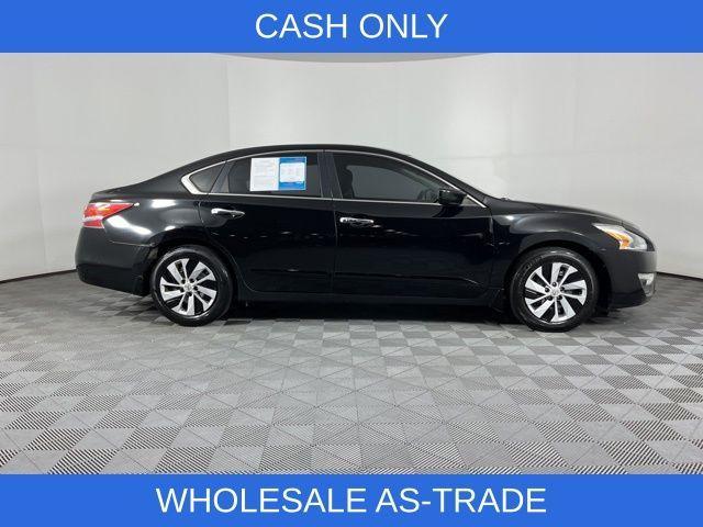 used 2015 Nissan Altima car, priced at $4,000