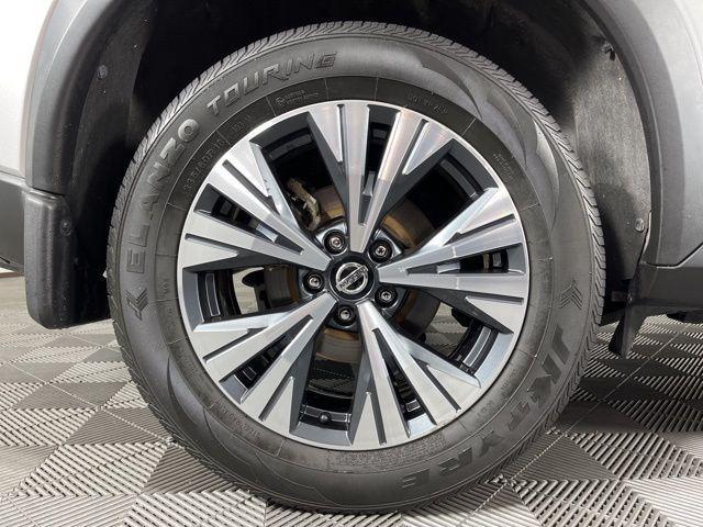 used 2021 Nissan Rogue car, priced at $22,516