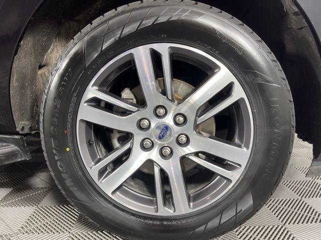 used 2024 Ford Expedition car, priced at $43,900