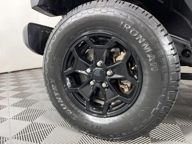 used 2021 Jeep Gladiator car, priced at $29,200