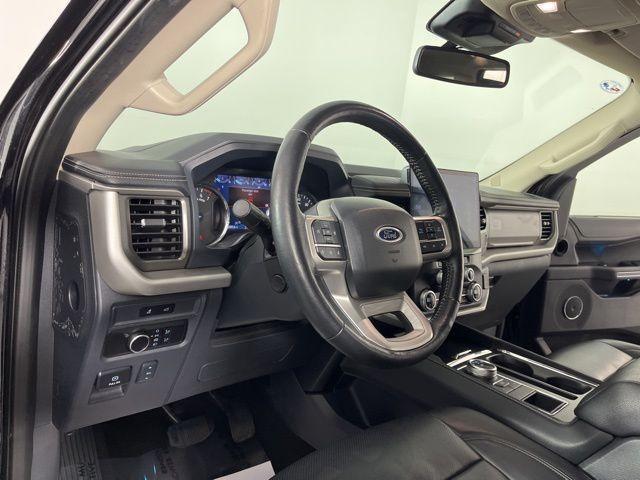 used 2024 Ford Expedition car, priced at $39,200