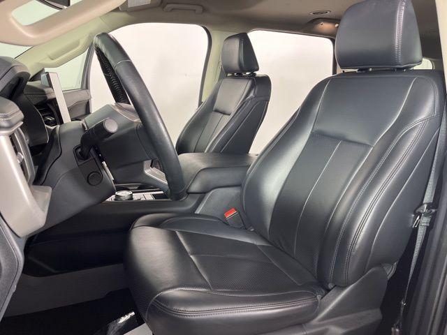 used 2024 Ford Expedition car, priced at $39,200