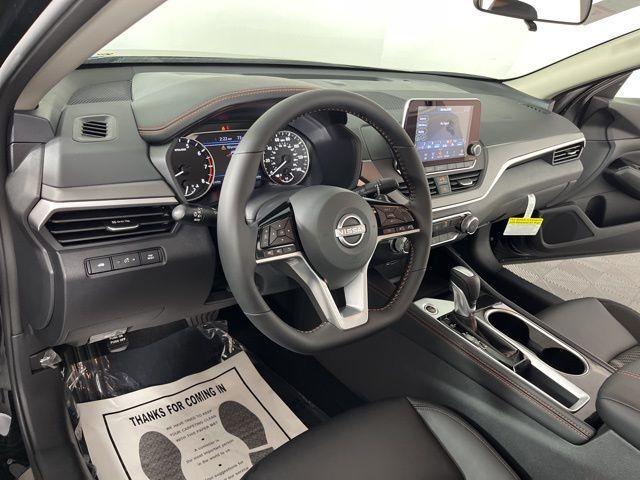 new 2025 Nissan Altima car, priced at $29,489