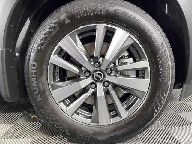 new 2025 Nissan Pathfinder car, priced at $37,642