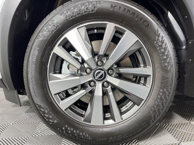 new 2025 Nissan Pathfinder car, priced at $37,642