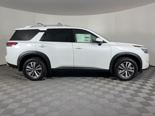 new 2025 Nissan Pathfinder car, priced at $37,642