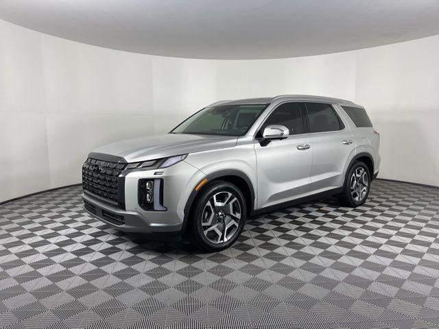 used 2024 Hyundai Palisade car, priced at $43,092