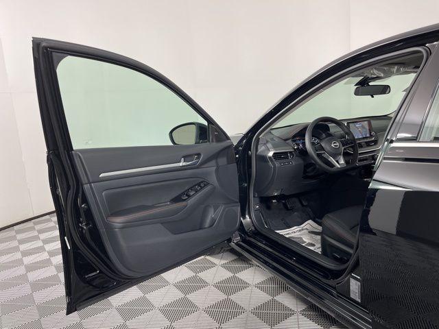 new 2025 Nissan Altima car, priced at $29,248