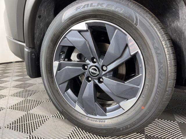 new 2025 Nissan Rogue car, priced at $30,574