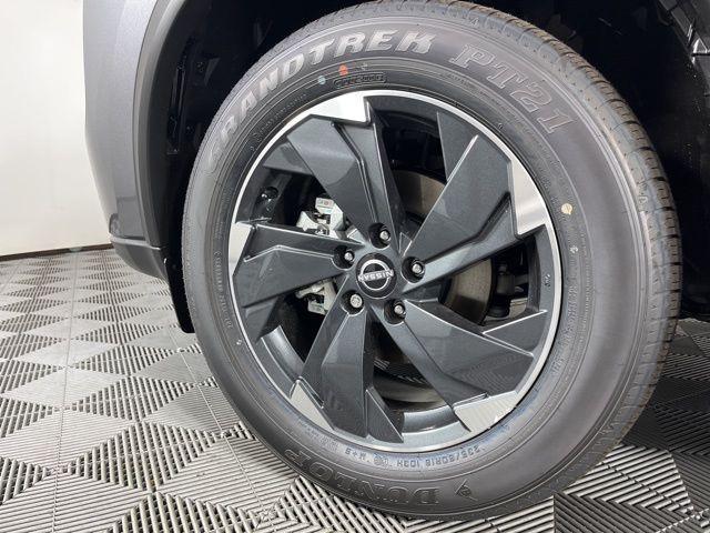 new 2025 Nissan Rogue car, priced at $30,378