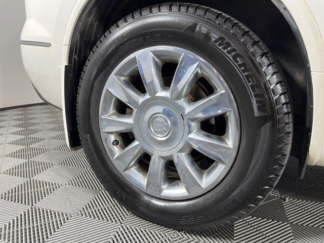 used 2015 Buick Enclave car, priced at $9,500