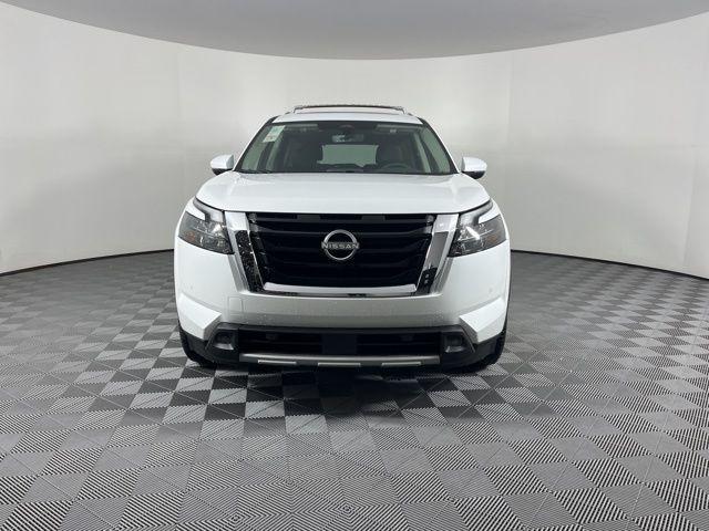 new 2025 Nissan Pathfinder car, priced at $51,375