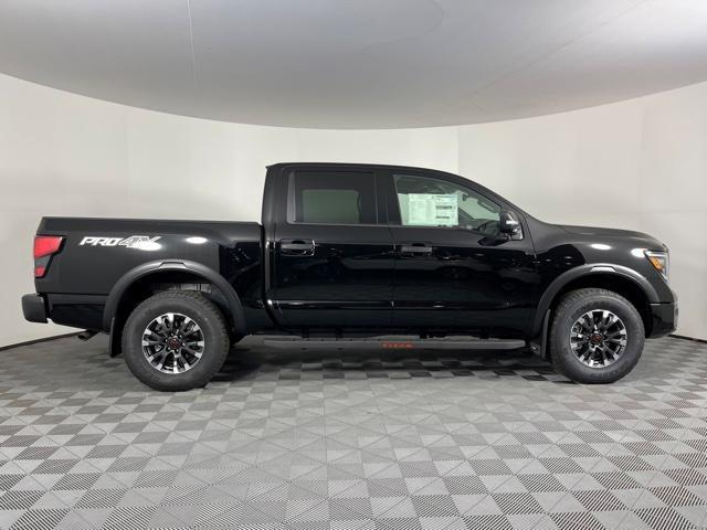 new 2024 Nissan Titan car, priced at $60,077