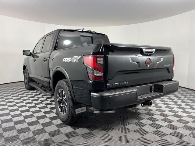 new 2024 Nissan Titan car, priced at $60,077