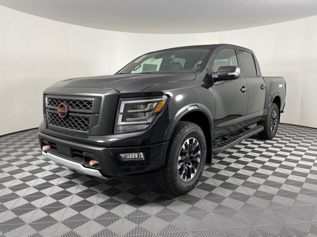 new 2024 Nissan Titan car, priced at $60,077